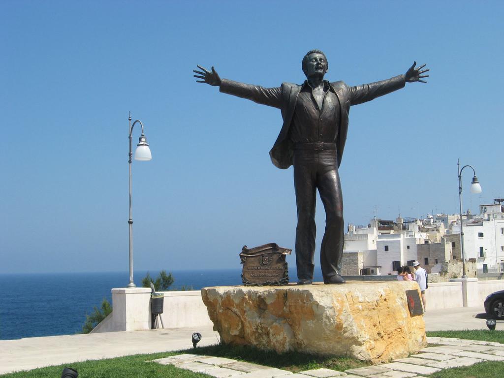 Casedamare Apartment Polignano a Mare Bagian luar foto